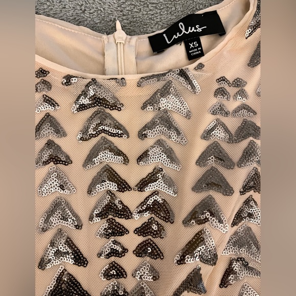 Lulu’s sequin dress - Picture 2 of 4